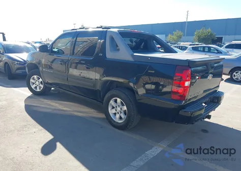 2007 Chevrolet Avalanche 1500 Ltz из США, поврежденный, VIN 3GNEC12047G193377